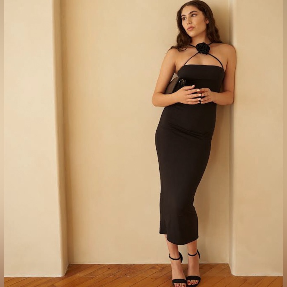Black Bodycon Corsage Rosette Midi Dress